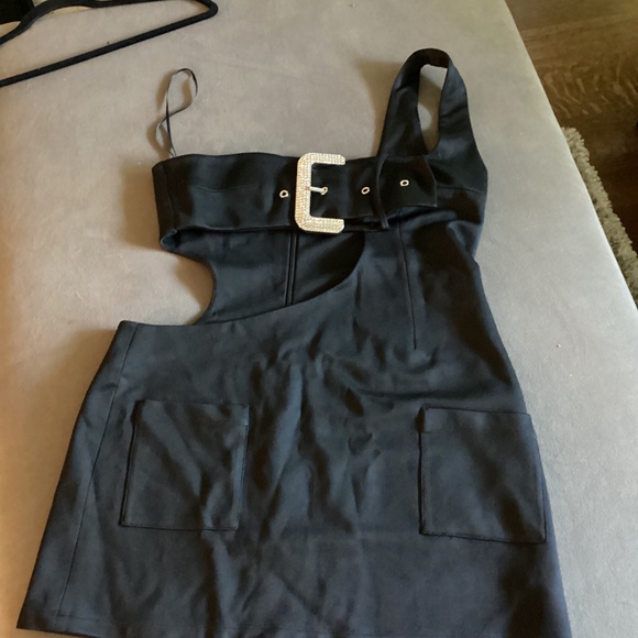 The little black dress - Picture 2 of 7